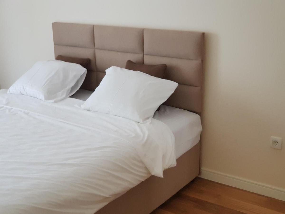 Apartman Vivo City Central Podgorica Kültér fotó